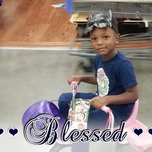 Meet your Posher, Warren